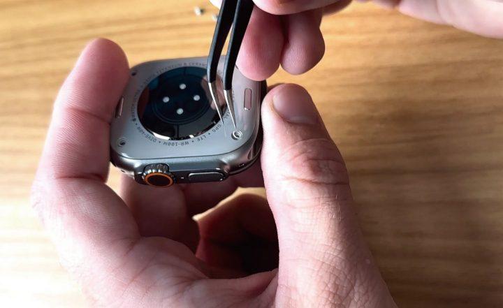 外媒实测拆解 Apple Watch Ultra：建议用户千万不要轻易尝试拆解